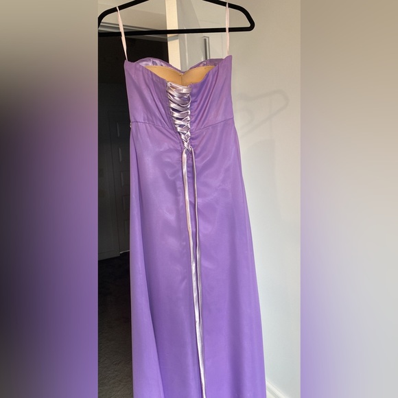 Grad dress - Picture 2 of 7